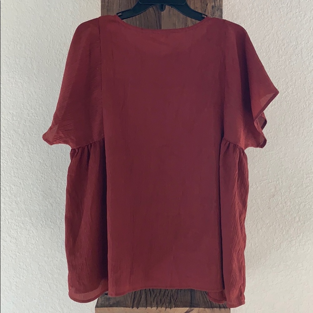 Rust colored blouse - Picture 4 of 4